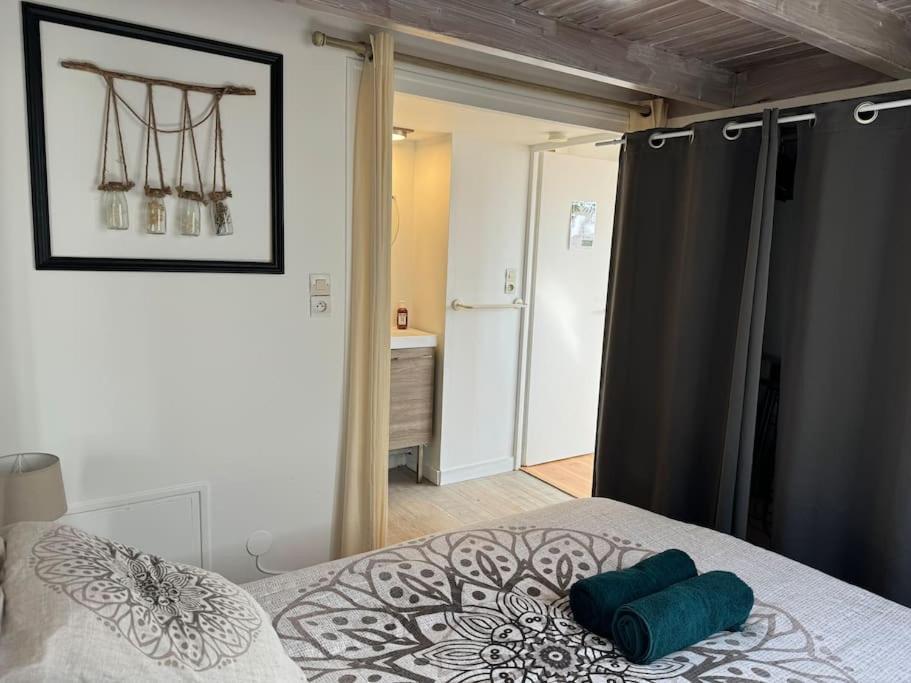 Ღ L'Entr'Act • Au Coeur De Ville Et Du Vieux Port La Rochelle  Esterno foto